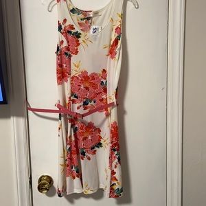 White with flower print dress size S